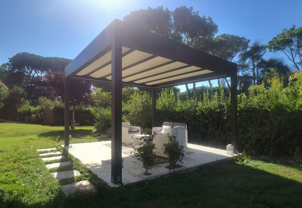 Thermogreen Pergola im Aargau – moderne Überdachungslösung für Garten und Terrasse