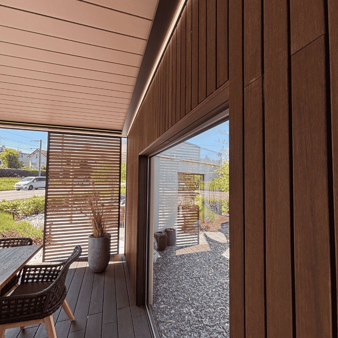 Thermogreen Lamellendach, verkleidet durch Gardi Terrassenbau.