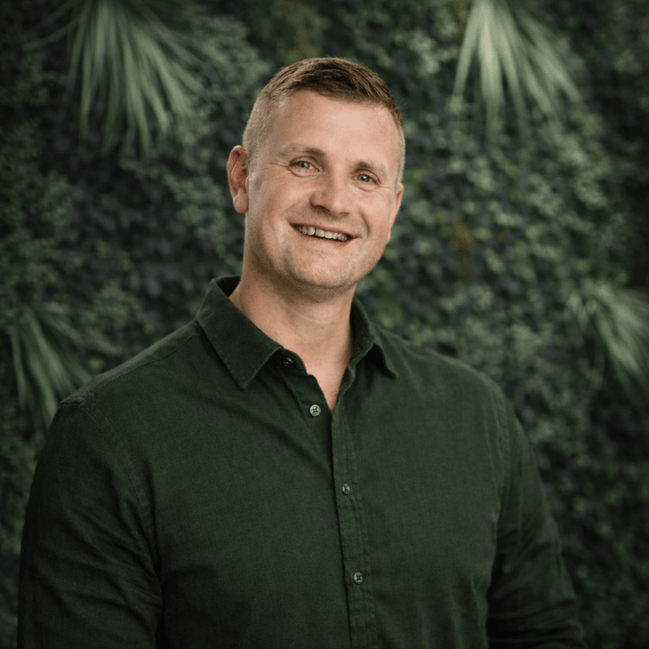 Portrait von Andrej Ridzon, Teamleiter Montage der Thermogreen AG.