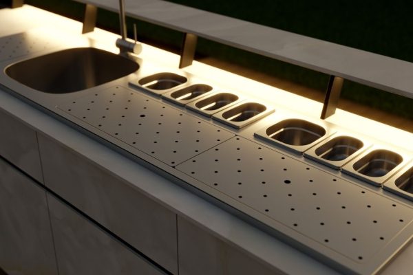 Outdoor-Bar von Theiss mit eingelassenen Edelstahl-Behältern und moderner LED-Beleuchtung, ideal für Getränke und Cocktails im Aussenbereich.
